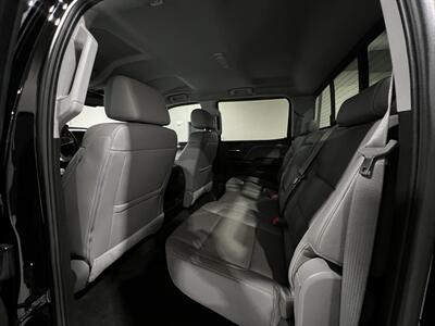 2016 GMC Sierra 1500 SLT   - Photo 14 - Grand Rapids, MI 49512
