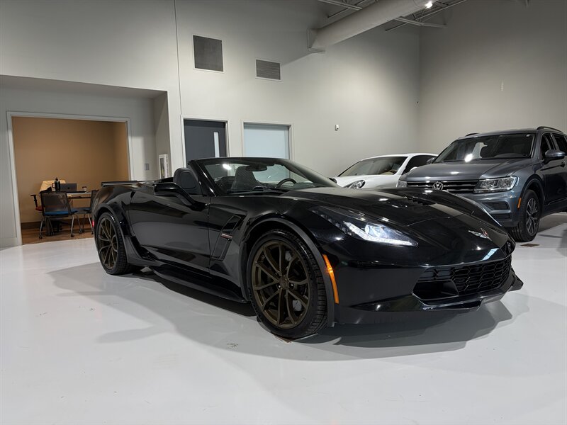 2017 Chevrolet Corvette 1LT's photo