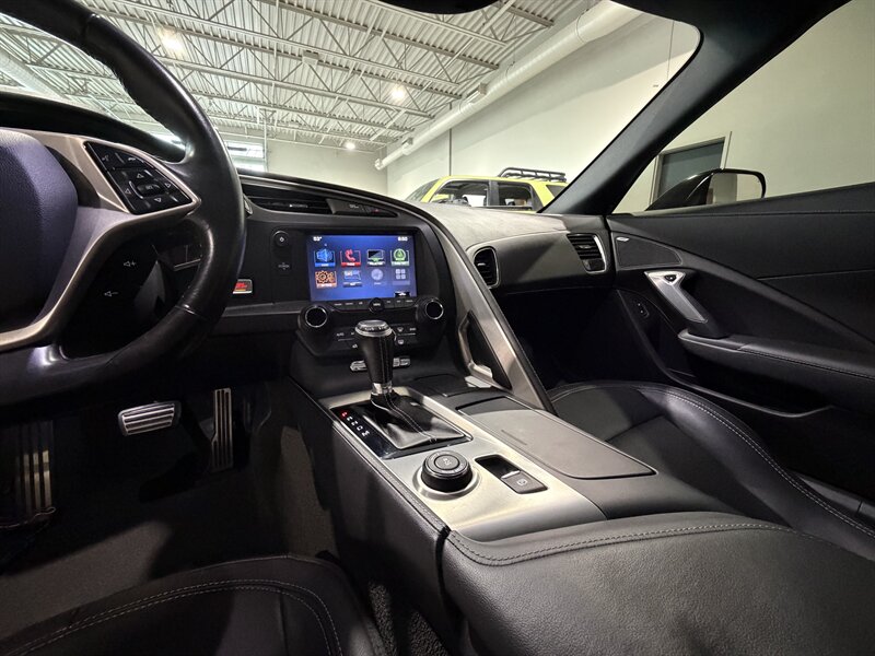 2017 Chevrolet Corvette Grand Sport Convertible w/1LT - Photo 16 - Grand Rapids, MI 49512