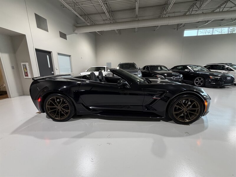 2017 Chevrolet Corvette Grand Sport Convertible w/1LT - Photo 11 - Grand Rapids, MI 49512