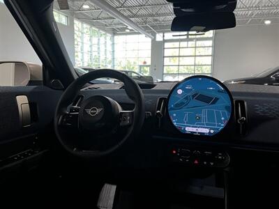 2025 MINI Countryman Cooper S ALL4   - Photo 14 - Grand Rapids, MI 49512