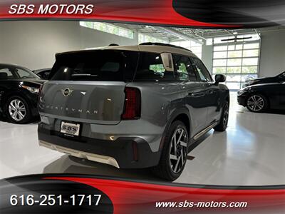 2025 MINI Countryman Cooper S ALL4   - Photo 9 - Grand Rapids, MI 49512