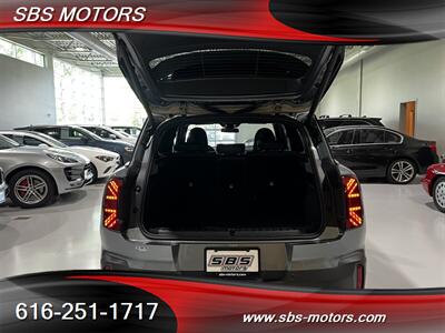 2025 MINI Countryman Cooper S ALL4   - Photo 8 - Grand Rapids, MI 49512