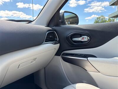 2022 Jeep Cherokee Limited - Photo 41 - Grand Rapids, MI 49512
