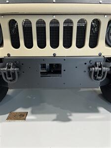 2025 AE HUMVEE H1   - Photo 18 - Grand Rapids, MI 49512