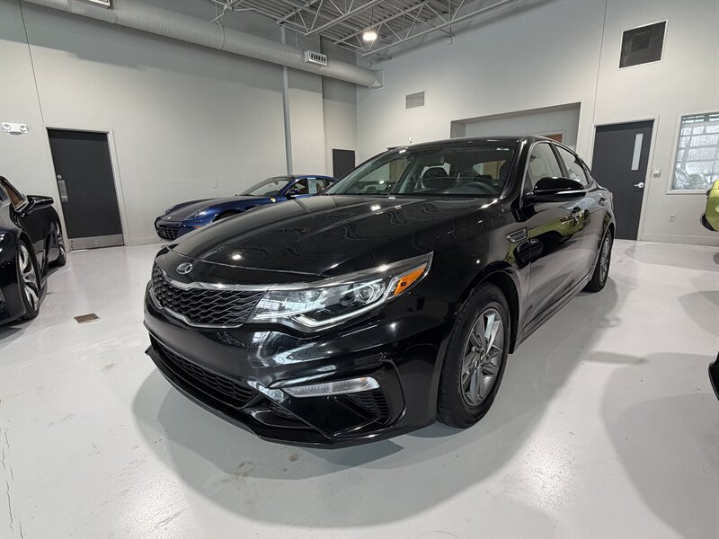 2019 Kia Optima LX - Photo 3 - Grand Rapids, MI 49512