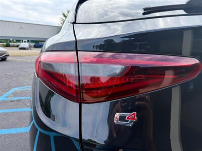 2023 Alfa Romeo Stelvio Veloce - Photo 14 - Grand Rapids, MI 49512