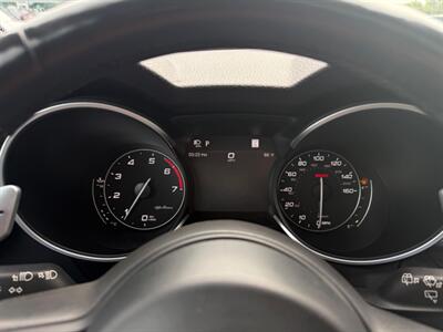 2023 Alfa Romeo Stelvio Veloce - Photo 32 - Grand Rapids, MI 49512