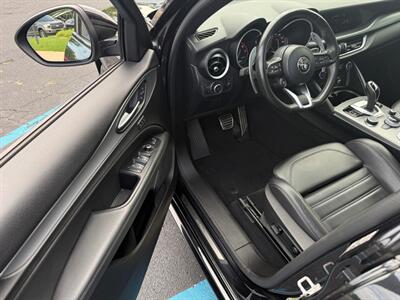 2023 Alfa Romeo Stelvio Veloce - Photo 22 - Grand Rapids, MI 49512