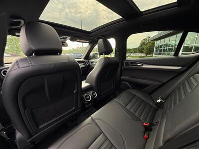 2023 Alfa Romeo Stelvio Veloce - Photo 46 - Grand Rapids, MI 49512