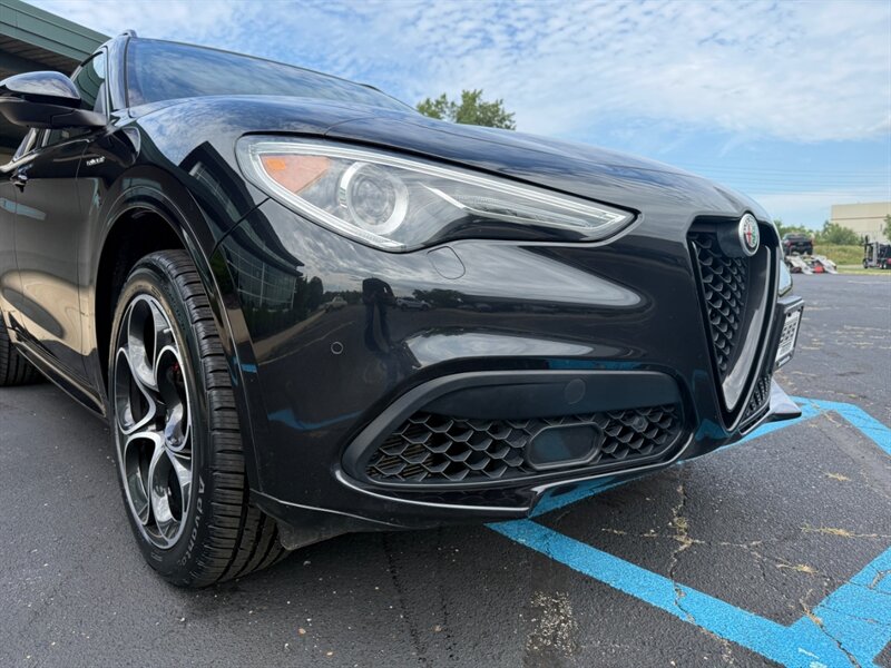 2023 Alfa Romeo Stelvio Veloce - Photo 20 - Grand Rapids, MI 49512