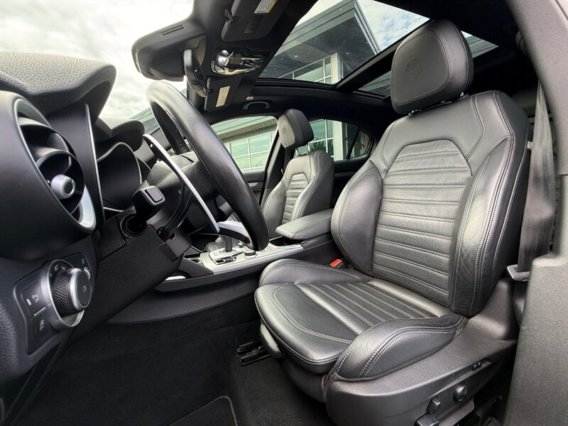 2023 Alfa Romeo Stelvio Veloce - Photo 26 - Grand Rapids, MI 49512