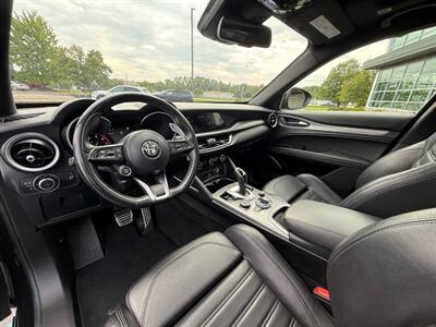 2023 Alfa Romeo Stelvio Veloce - Photo 30 - Grand Rapids, MI 49512