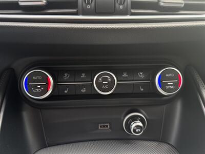 2023 Alfa Romeo Stelvio Veloce - Photo 36 - Grand Rapids, MI 49512