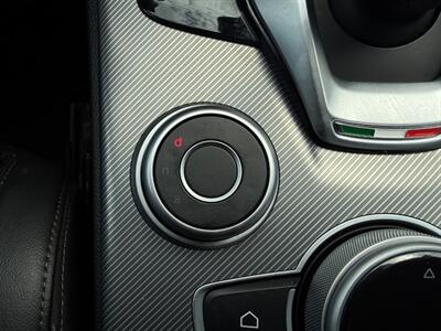 2023 Alfa Romeo Stelvio Veloce - Photo 39 - Grand Rapids, MI 49512