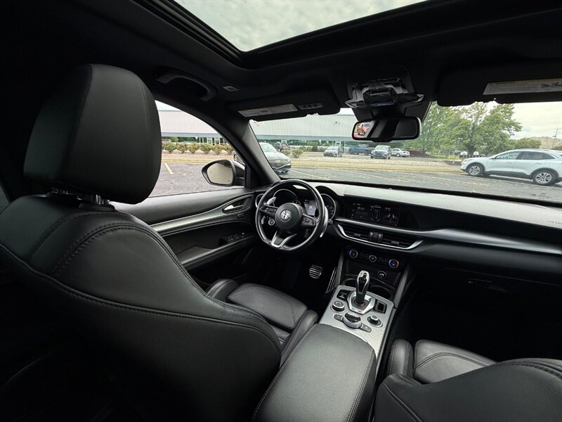 2023 Alfa Romeo Stelvio Veloce - Photo 47 - Grand Rapids, MI 49512