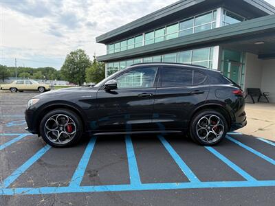 2023 Alfa Romeo Stelvio Veloce - Photo 8 - Grand Rapids, MI 49512