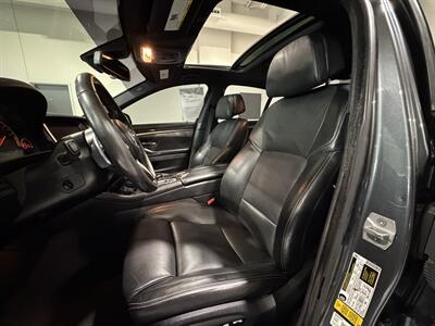 2016 BMW 5 Series 550i - Photo 6 - Grand Rapids, MI 49512