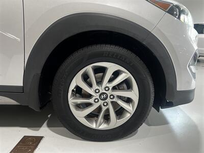 2018 Hyundai TUCSON SEL Plus - Photo 14 - Grand Rapids, MI 49512