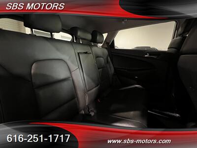 2018 Hyundai TUCSON SEL Plus - Photo 13 - Grand Rapids, MI 49512