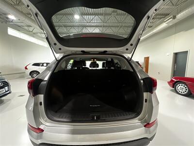 2018 Hyundai TUCSON SEL Plus - Photo 7 - Grand Rapids, MI 49512