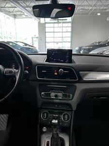2016 Audi Q3 2.0T quattro Prestige   - Photo 12 - Grand Rapids, MI 49512