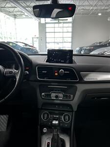 2016 Audi Q3 2.0T quattro Prestige   - Photo 12 - Grand Rapids, MI 49512