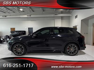 2016 Porsche Cayenne GTS   - Photo 6 - Grand Rapids, MI 49512