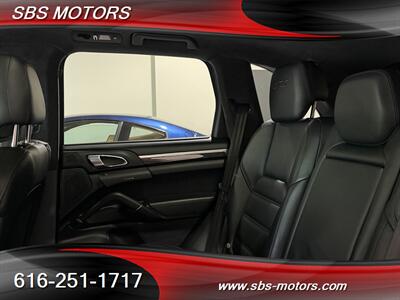 2016 Porsche Cayenne GTS   - Photo 35 - Grand Rapids, MI 49512