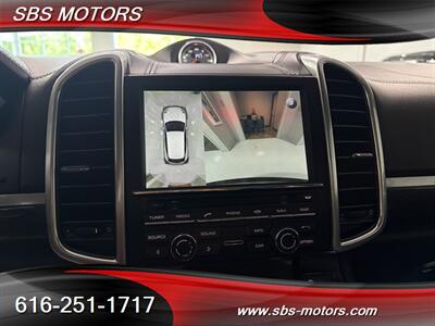 2016 Porsche Cayenne GTS   - Photo 25 - Grand Rapids, MI 49512