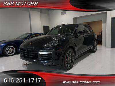 2016 Porsche Cayenne GTS   - Photo 5 - Grand Rapids, MI 49512