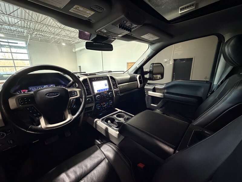 2020 Ford F-250 Super Duty Lariat Power Stroke Diesel - Photo 11 - Grand Rapids, MI 49512