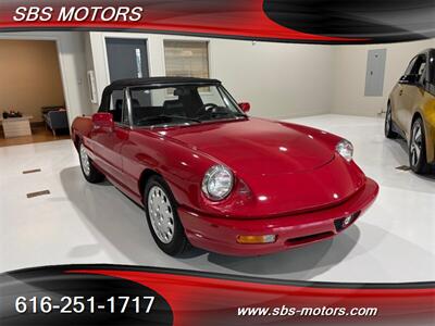 1993 Alfa Romeo Spider Veloce   - Photo 9 - Grand Rapids, MI 49512