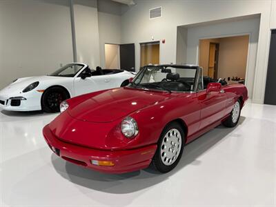 1993 Alfa Romeo Spider Veloce   - Photo 14 - Grand Rapids, MI 49512