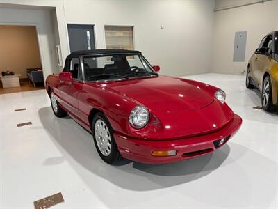 1993 Alfa Romeo Spider Veloce   - Photo 9 - Grand Rapids, MI 49512