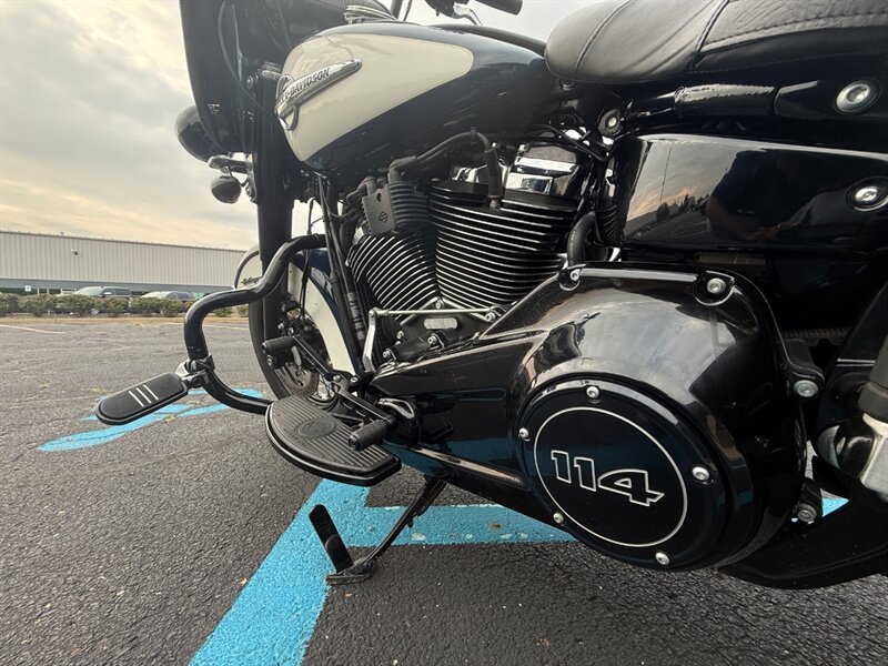2019 Harley-Davidson Softail Heritage Classic 114 - Photo 27 - Grand Rapids, MI 49512