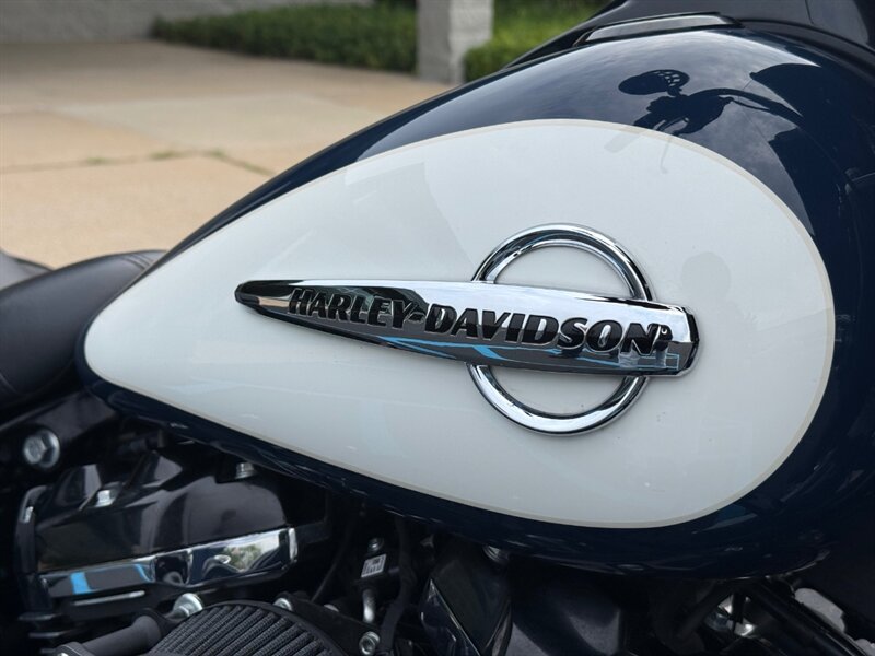 2019 Harley-Davidson Softail Heritage Classic 114 - Photo 5 - Grand Rapids, MI 49512