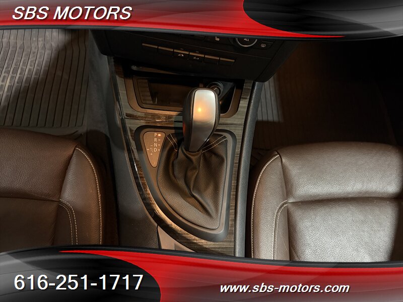 2013 BMW 1 Series 128i - Photo 32 - Grand Rapids, MI 49512
