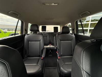 2019 Volkswagen Atlas V6 SE R-Line 4Motion - Photo 2 - Grand Rapids, MI 49512