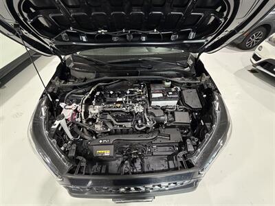 2025 Toyota Corolla Cross LE   - Photo 12 - Grand Rapids, MI 49512
