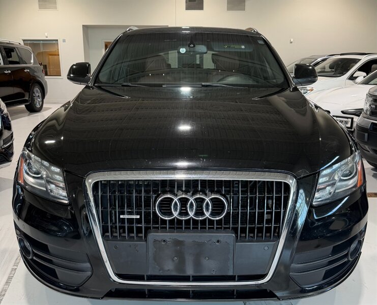 2010 Audi Q5 3.2 quattro Premium Plus - Photo 3 - Grand Rapids, MI 49512