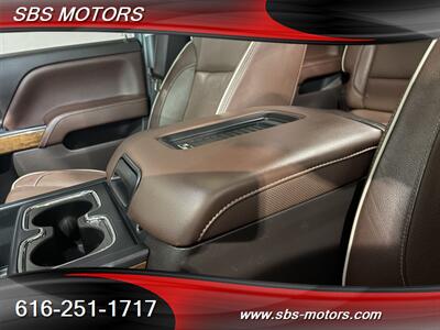 2017 Chevrolet Silverado 2500HD High Country - Photo 37 - Grand Rapids, MI 49512