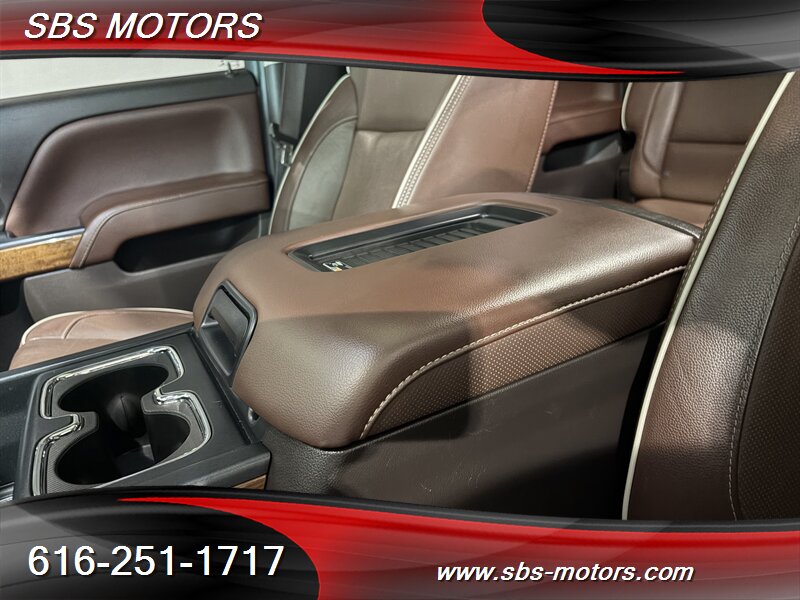 2017 Chevrolet Silverado 2500HD High Country - Photo 37 - Grand Rapids, MI 49512