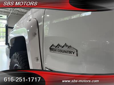 2017 Chevrolet Silverado 2500HD High Country - Photo 11 - Grand Rapids, MI 49512