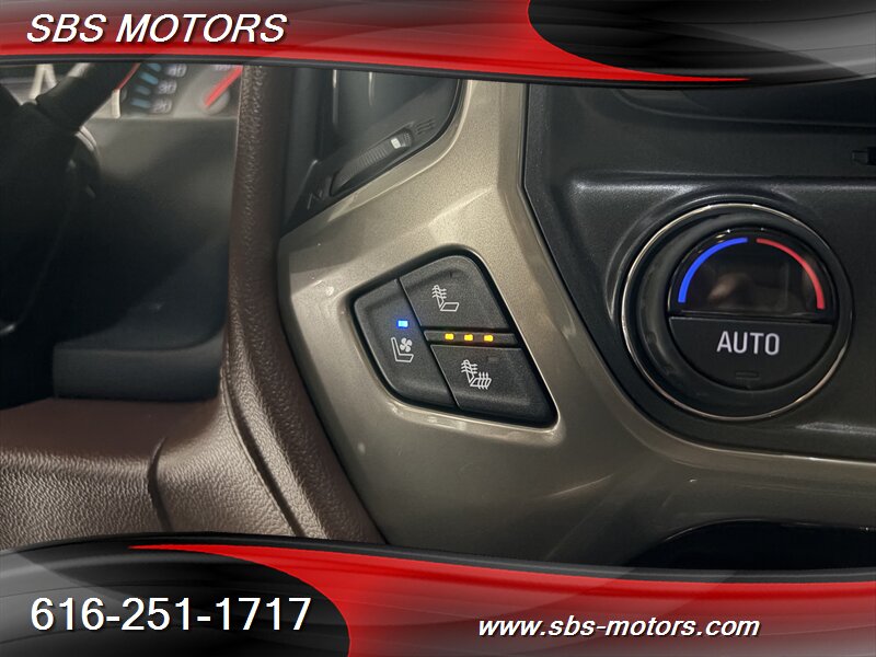 2017 Chevrolet Silverado 2500HD High Country - Photo 35 - Grand Rapids, MI 49512