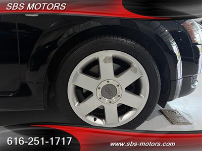 2002 Audi TT 180hp quattro   - Photo 18 - Grand Rapids, MI 49512