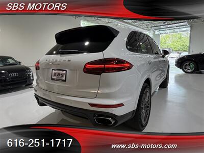 2017 Porsche Cayenne Platinum Edition - Photo 29 - Grand Rapids, MI 49512
