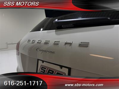 2017 Porsche Cayenne Platinum Edition - Photo 28 - Grand Rapids, MI 49512