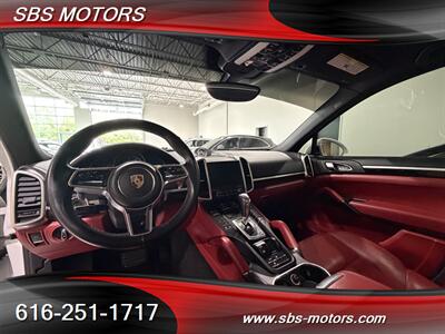 2017 Porsche Cayenne Platinum Edition - Photo 11 - Grand Rapids, MI 49512