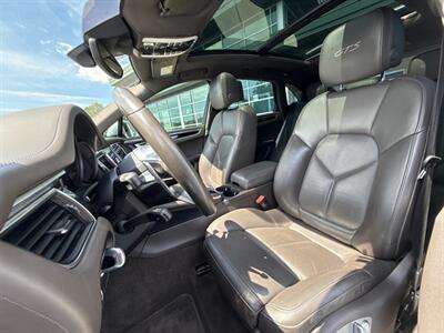 2017 Porsche Macan GTS - Photo 27 - Grand Rapids, MI 49512